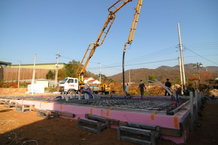 4-2.콘크리트타설.JPG