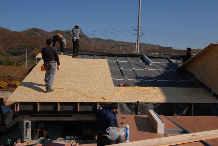 7-1.지붕 덮기.JPG