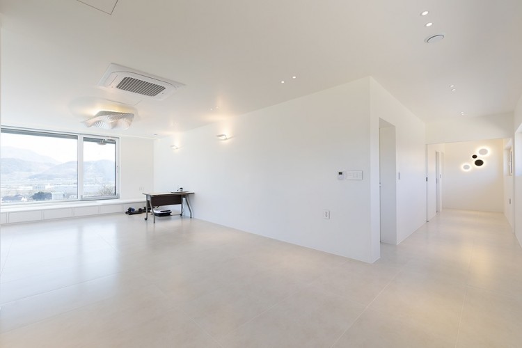 13-2층 거실_01.jpg