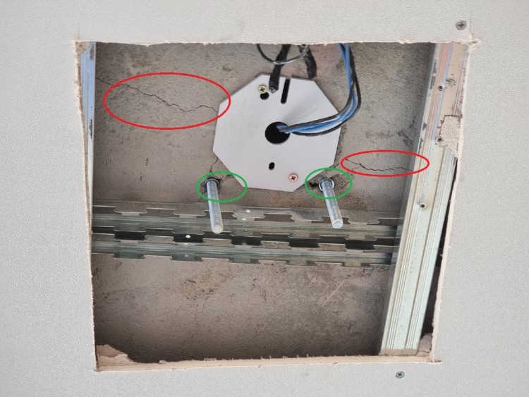 콘크리트 균열 자료사진.jpg