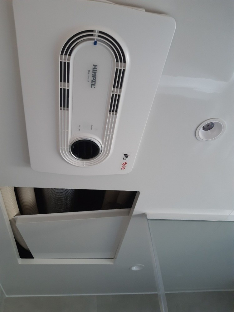 21화장실 휴젠트.jpg