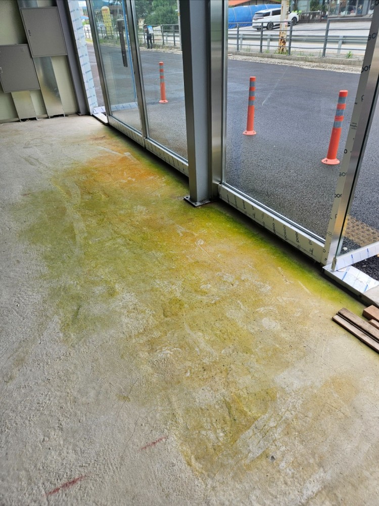 전면 물흔적 2.jpg