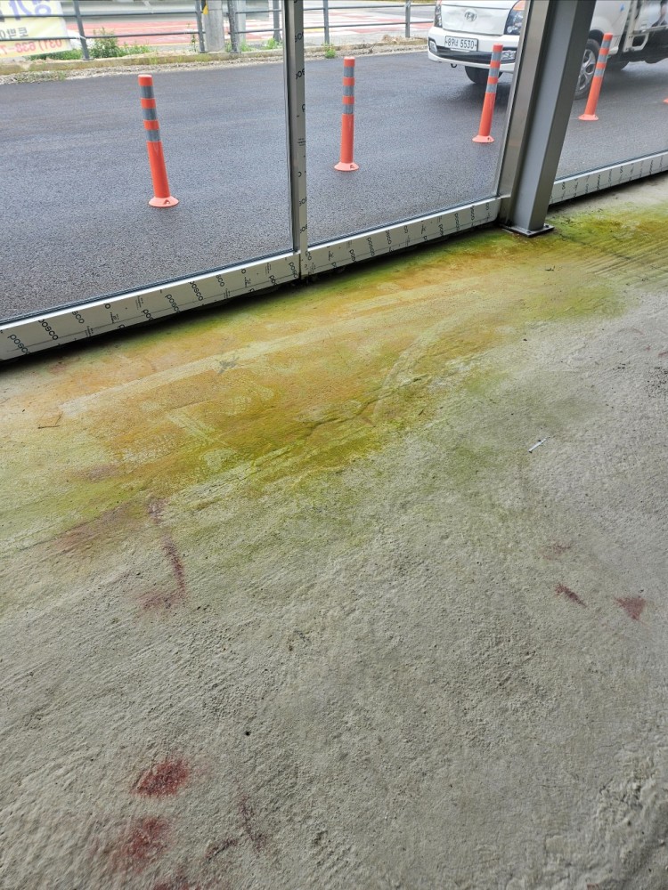 전면 물흔적 3.jpg