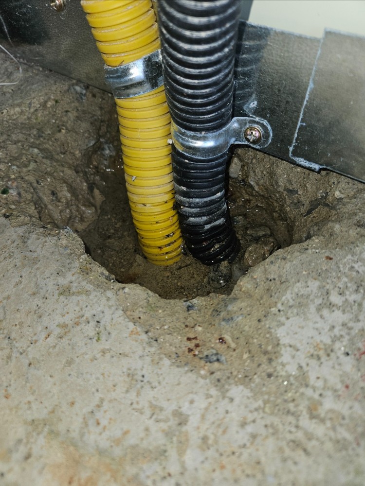 측면 물흔적 2.jpg