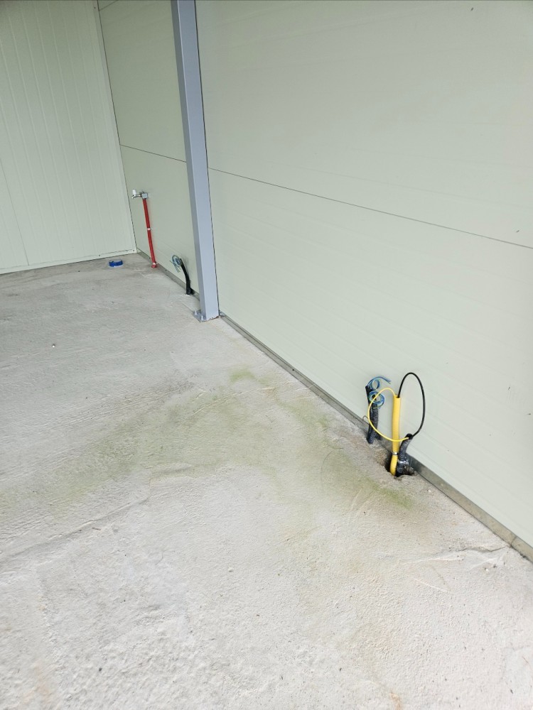 측면 물흔적 1.jpg